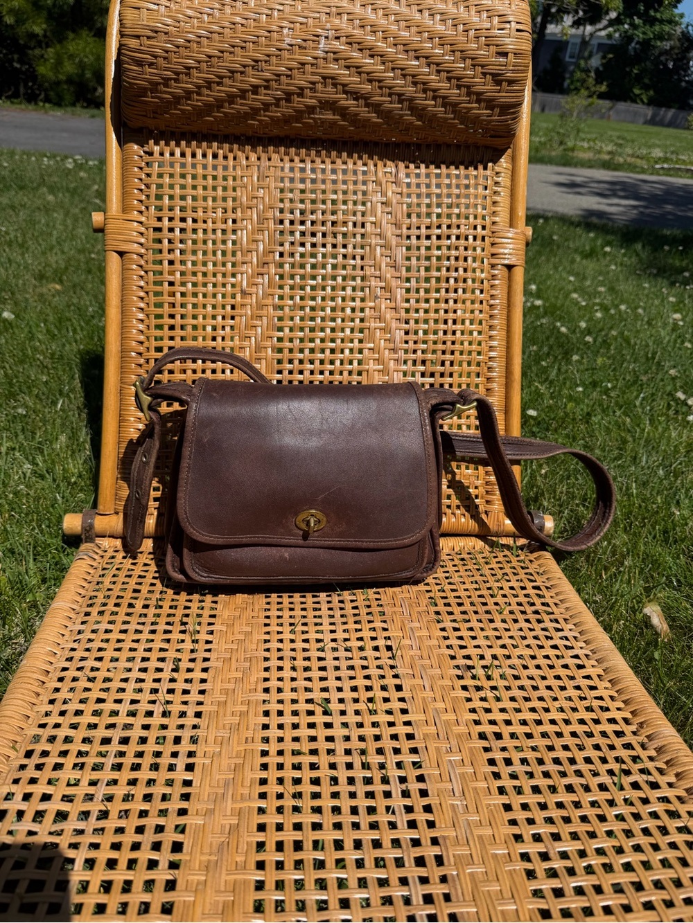 Vintage Coach Rambler Turn Lock Crossbody Bag Glove Tanned Leather Brown - Picture 3 of 16